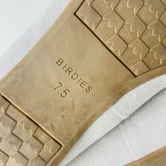 Birdies Size 7.5 Womens Heron Flat Suede Pointy Toe Ballet Shoe Beige Gray Taupe - Picture 11 of 12